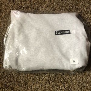 Supreme Stop Crying Hooded Sweatshirt Ash Grey
